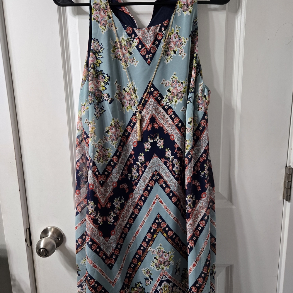 Iz Byer Floral Chevron Sleeveless Dress